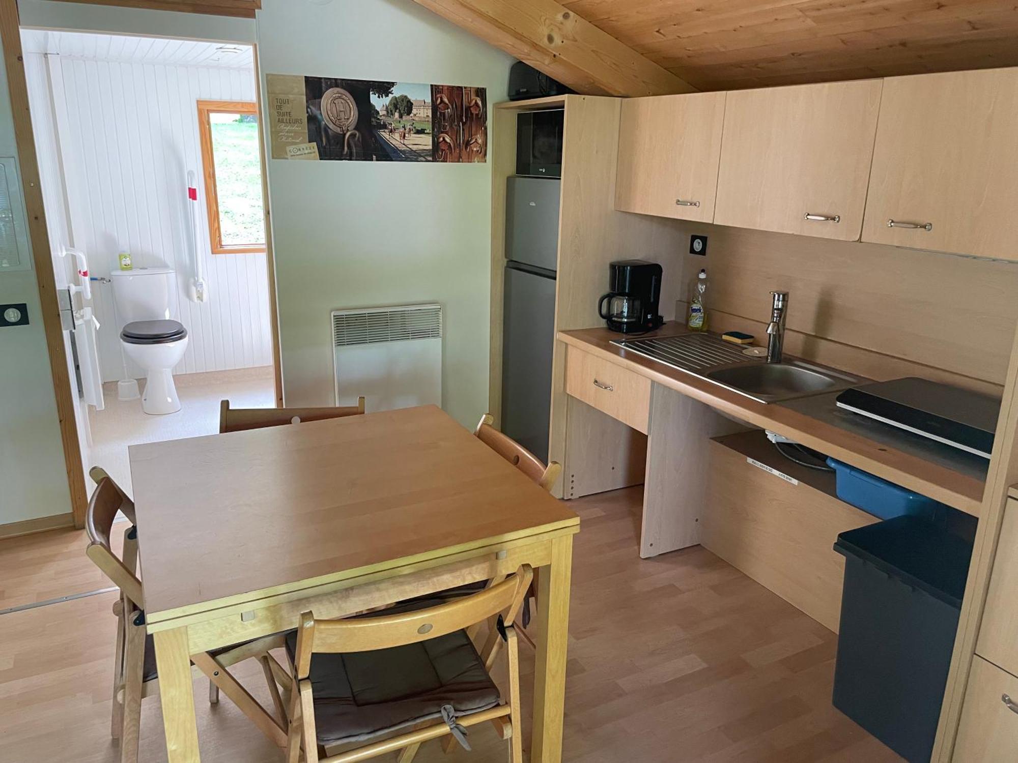 Camping Les Etoiles Saint-Sornin-Lavolps Zewnętrze zdjęcie