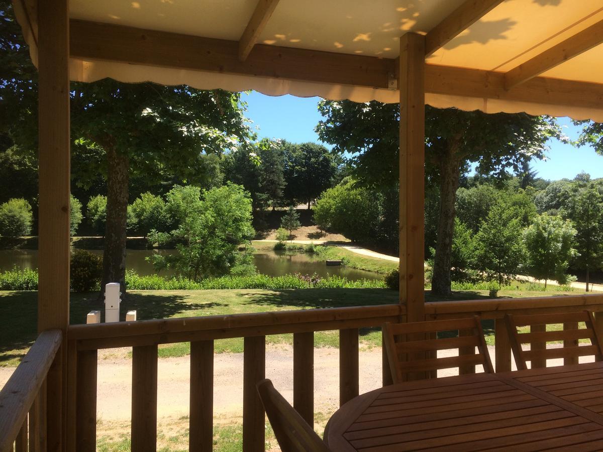 Camping Les Etoiles Saint-Sornin-Lavolps Zewnętrze zdjęcie
